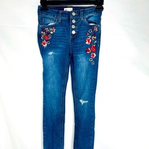 So Jeans 8 Girls Size Blue Denim Flower Embroidered Logo